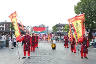 竹山桃花源街区“柳林周”文艺活动巡演拉开序幕