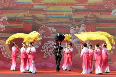 非遗展演迎新年