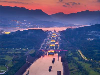 1-7月三峡枢纽通过量同比上升15.3%