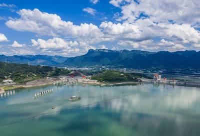 三峡升船机累计客运量突破200万人次