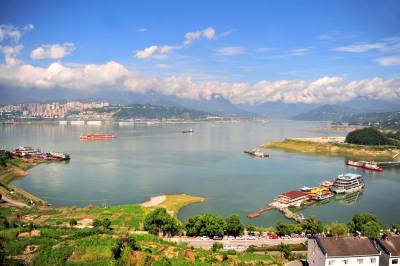 宜昌：峡江生态廊道风景美