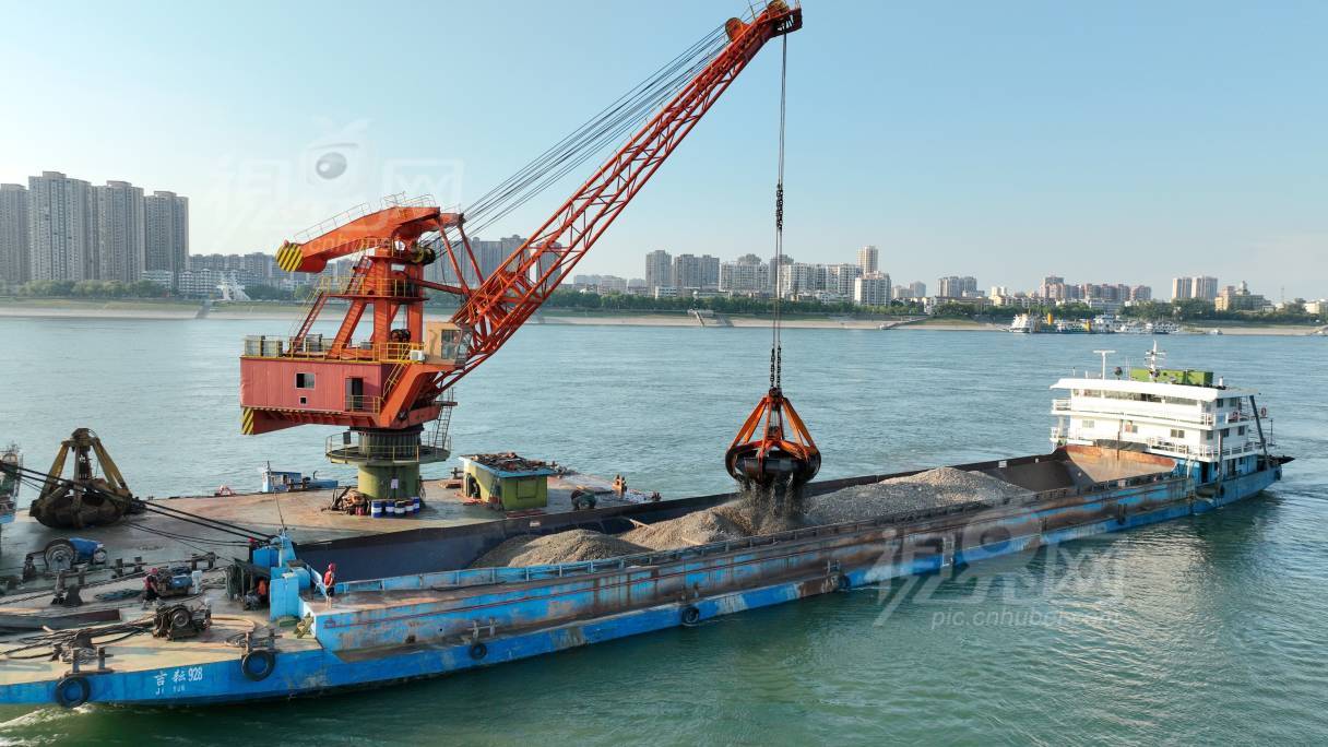 947634