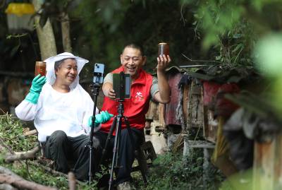 湖北荆门：党员“云端”架桥，山珍香飘四方