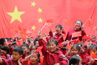 湖北荆门：“童心颂祖国” 多彩活动喜迎国庆      