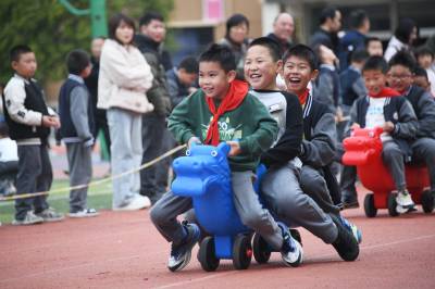 宣恩：乐享趣味赛 学子建身忙