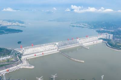 三峡水库完成2025年度蓄水任务 高峡平湖美如画卷