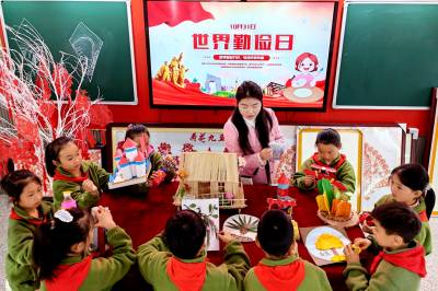 湖北竹山：变废为宝，迎接“世界勤俭日”