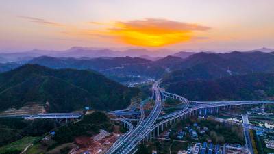 十巫高速公路郧西南枢纽互通即将开通