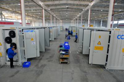 宜昌：储能集装箱电池俏销海外抢市场