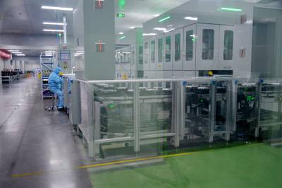 宜昌：全自动生产线开足马力“智造”储能电池