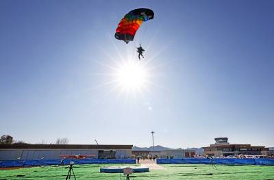 2025年全国跳伞锦标赛在竹山落幕 