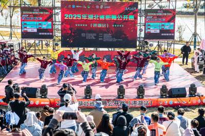 洪湖街舞比赛展风采