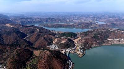 郧阳汉江初冬迷人眼 