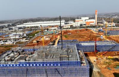 湖北襄阳：重点项目建设按下“加速键”