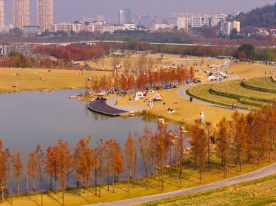宜昌卷桥河湿地公园