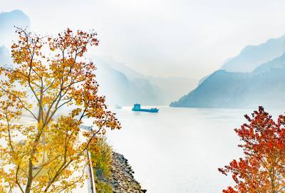 湖北宜昌：多彩三峡冬日美