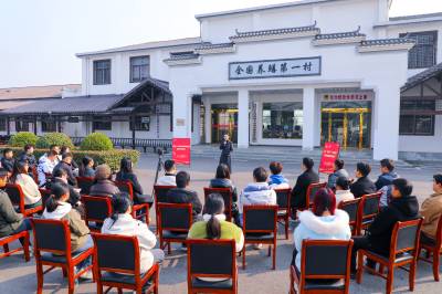 仙桃“以小见大 乡音乡韵”宣讲全会精神（客户端采稿）