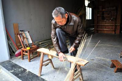 夷陵：七旬篾匠坚守竹编手艺