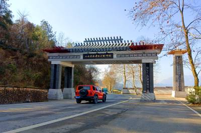 宜昌：乡村路网畅通景优美