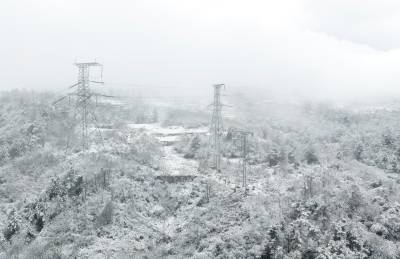 三峡库区迎来降雪
