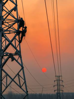 雪后初晴加速电网建设