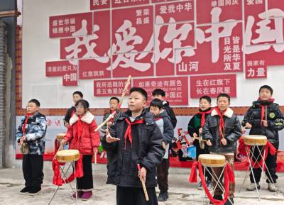 宣恩：三棒鼓传薪火