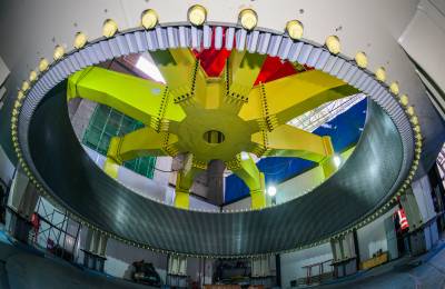 竹山县 潘口抽水蓄能电站组装定子