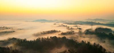 浠水：晨雾缭绕 山乡如画