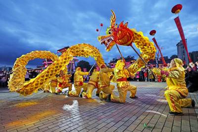 民俗展演闹元宵（客户端采稿）