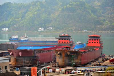 宜昌：造船红火赶订单 冲刺首季“开门红”