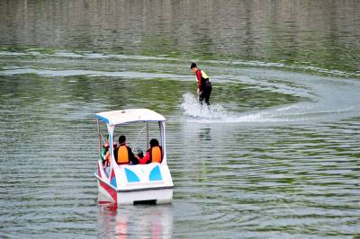 夷陵：亲水乐园度假期
