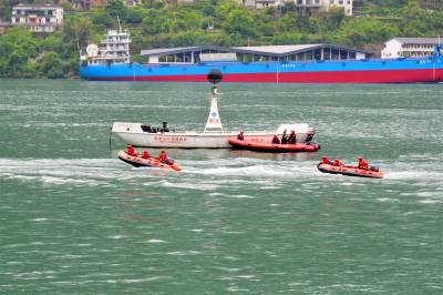 宜昌：水上“练兵”