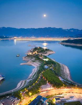三峡库岸健身乐