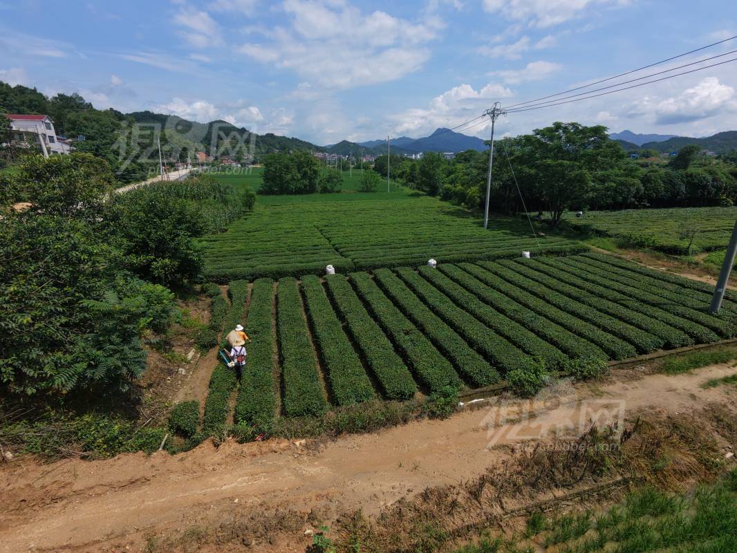 997189